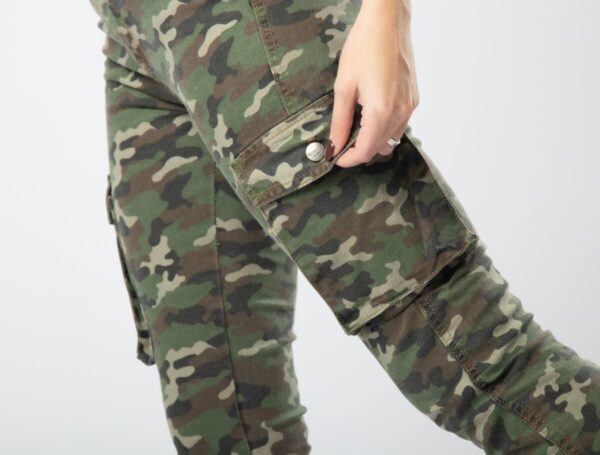 Pantalón Cargo Rígido Verde Camuflado, foto 3