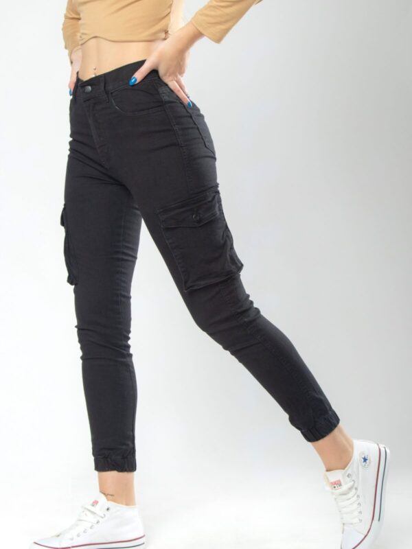 Pantalón Cargo Elastizado Negro, foto 3