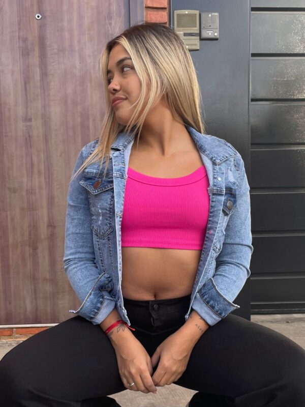 Campera Elastizado Celeste Con Roturas, foto 5