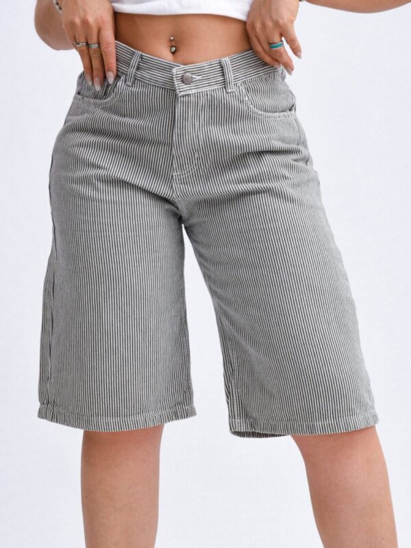Bermuda Baggy Rígido Grey Rayado